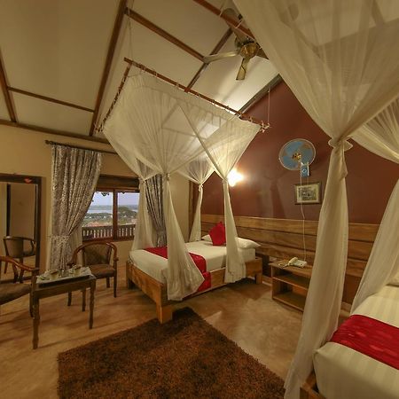 Pakuba Safari Lodge Nwoya ภายนอก รูปภาพ